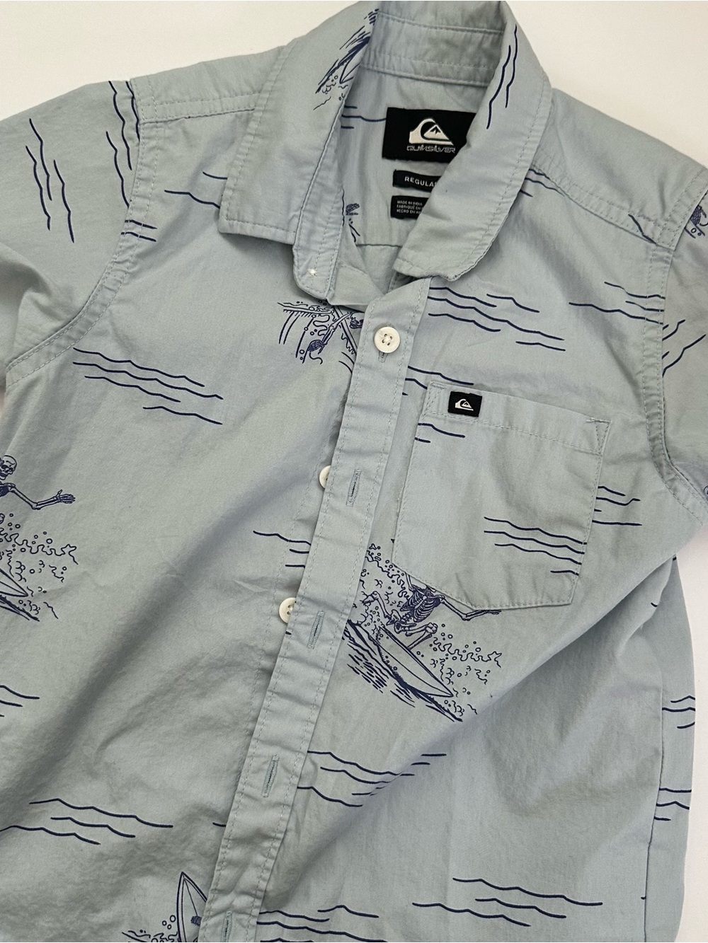 Quiksilver Light Blue Button-Down Shirt with Navy Surf Print